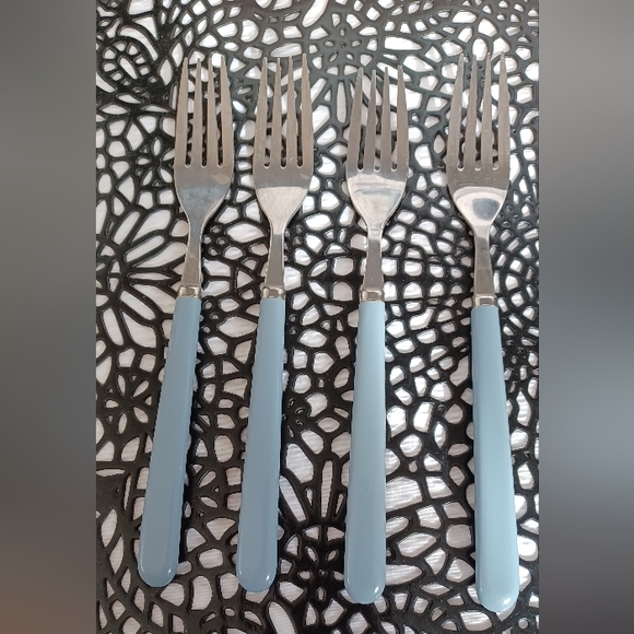 IMPERIAL STAINLESS TAIWAN 4 FORKS 3 SPOONS BLUE PLASTIC HANDLES USED CONDITION - Picture 2 of 5